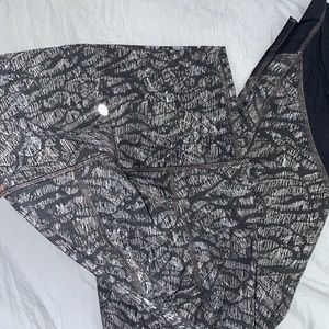 Scalloped wunder under size 6